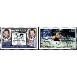 Timbres Monaco n°829 et 830...