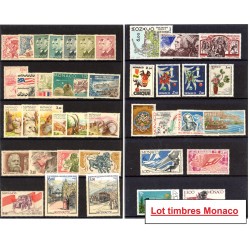 Lot 40 Timbres Monaco...