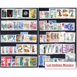 Lot 70 Timbres Monaco...