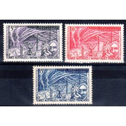 Timbres TAAF n°8,9,10