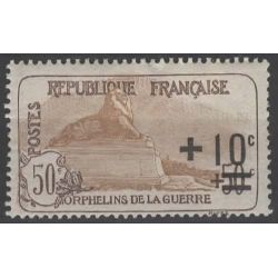 Timbre France Au profit des orphelins de Guerre Surchargé N°167 Neuf *