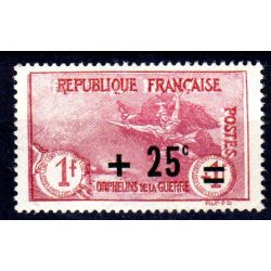 Timbre France Au profit des orphelins de Guerre Surchargé N°169 Neuf **