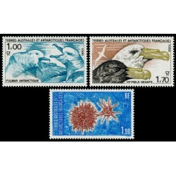 Timbres TAAF n°115 à 117