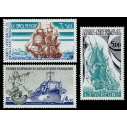 Timbres TAAF n°135 à 137