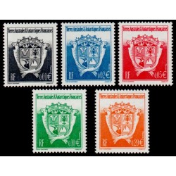 Timbres TAAF n°322 à 326